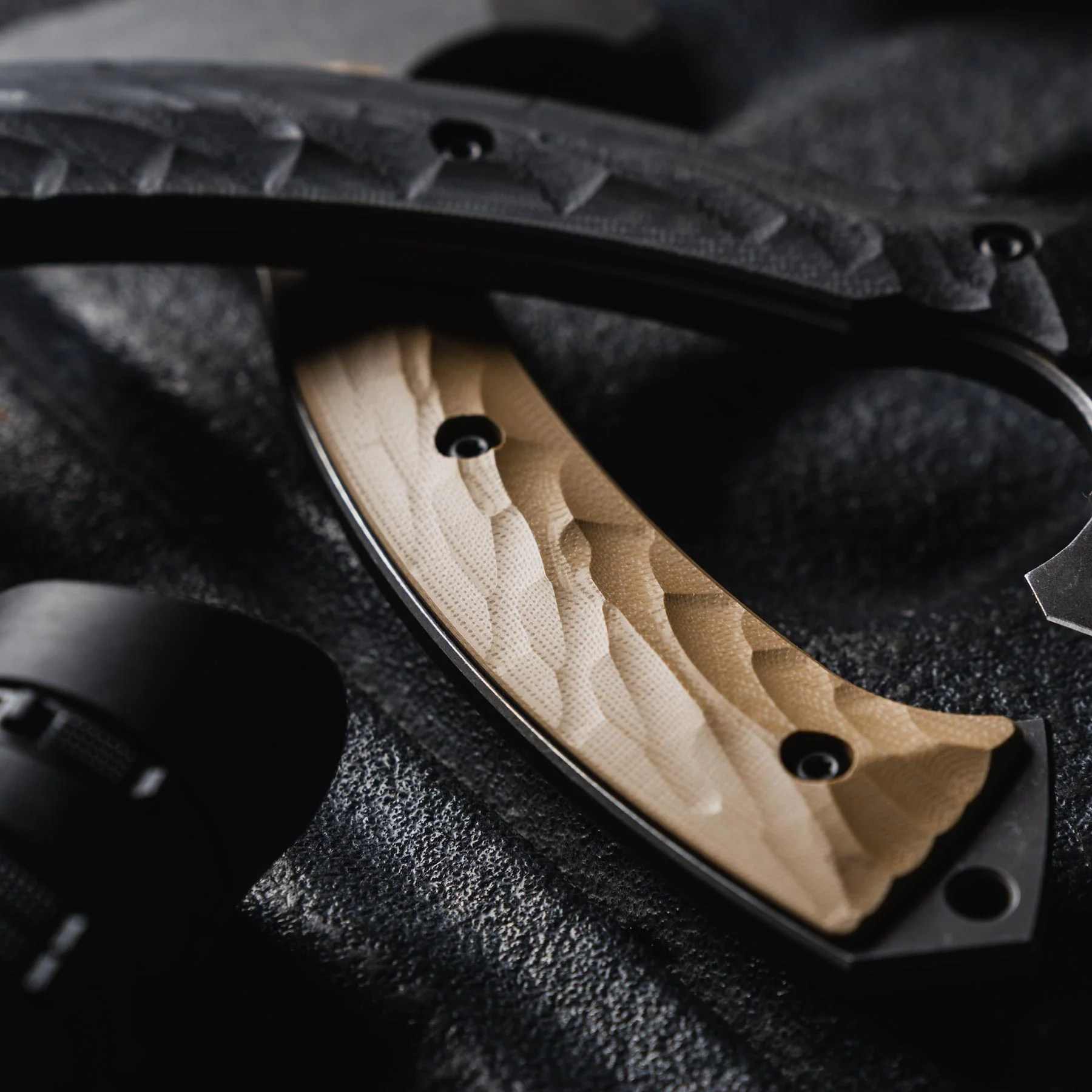 F13 Tommy - Image 15