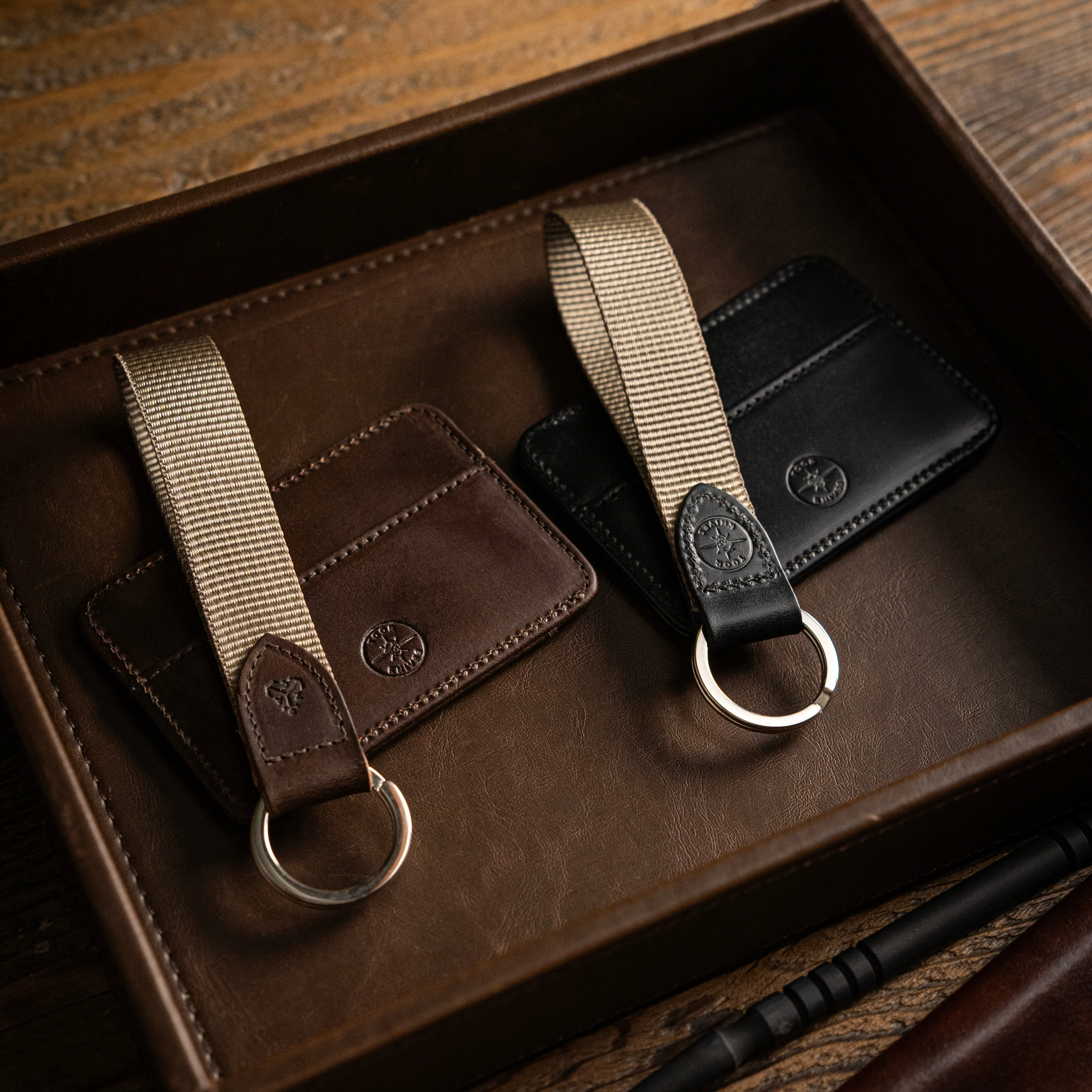 Toor Knives Card Holder - Image 10